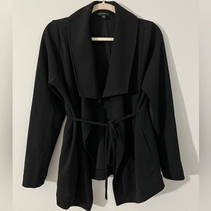 BANANA REPUBLIC light jacket in black (preloved)